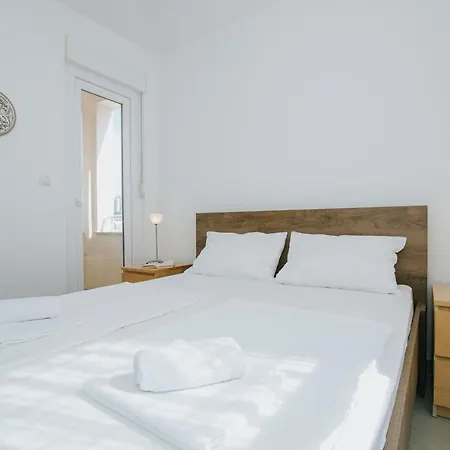 Apartman Sunny Apartment Trogir Exterior photo
